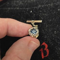 Barker Jewelry Blue Stone Pendant