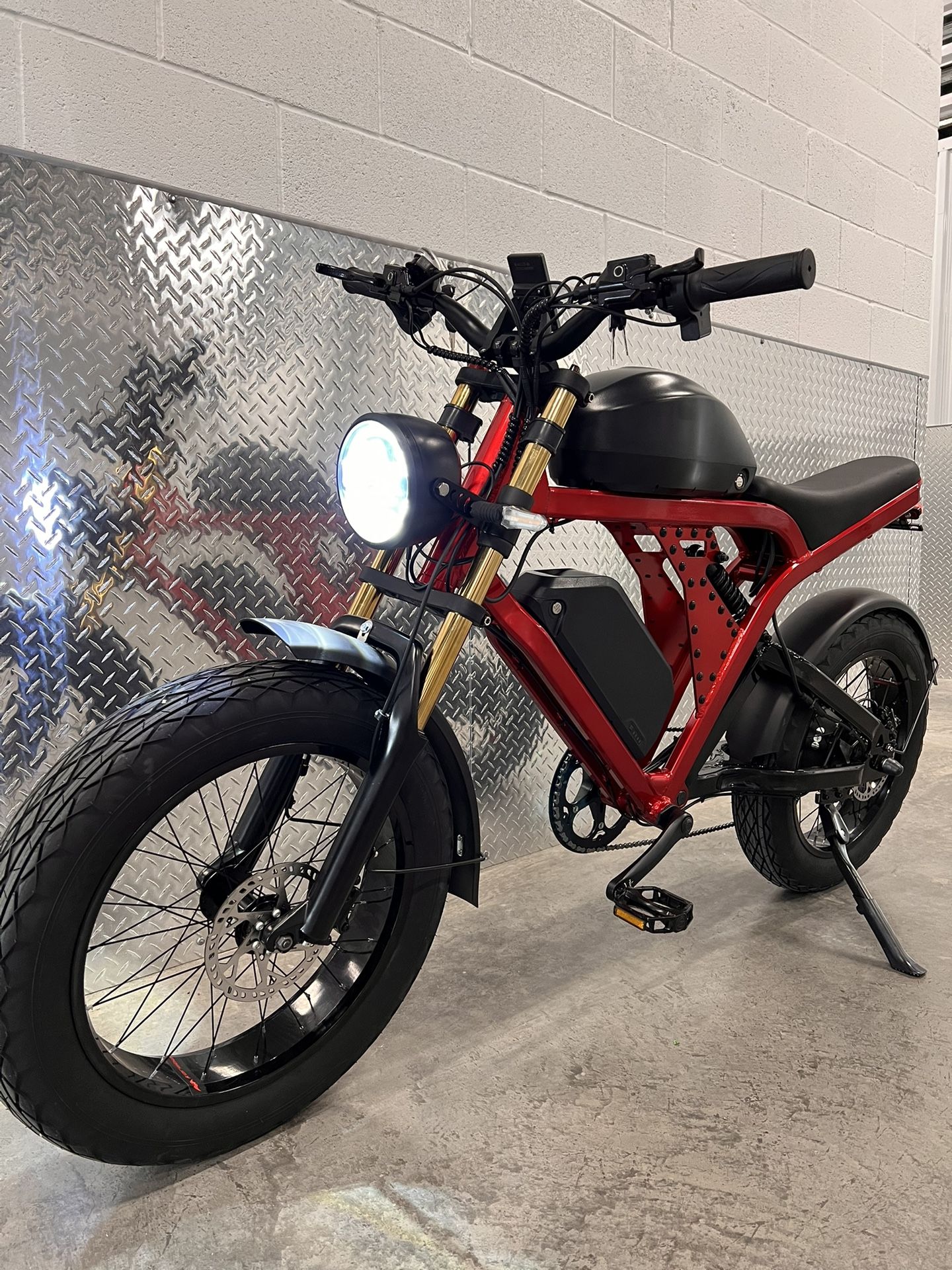 β
NEW - 1500W/3000W Peak Motor /48V Dual Battery, 41ah Battery, Electric E Bike, 40mph Top Speed, 5β4-6β5(Rider)