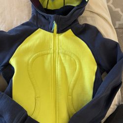 Unique Colorway LuluLemon Scuba Hoodie, Size 4