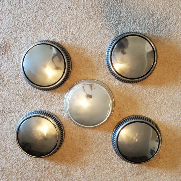 Ford/Mercury hub caps dog dish Fairmont Police car