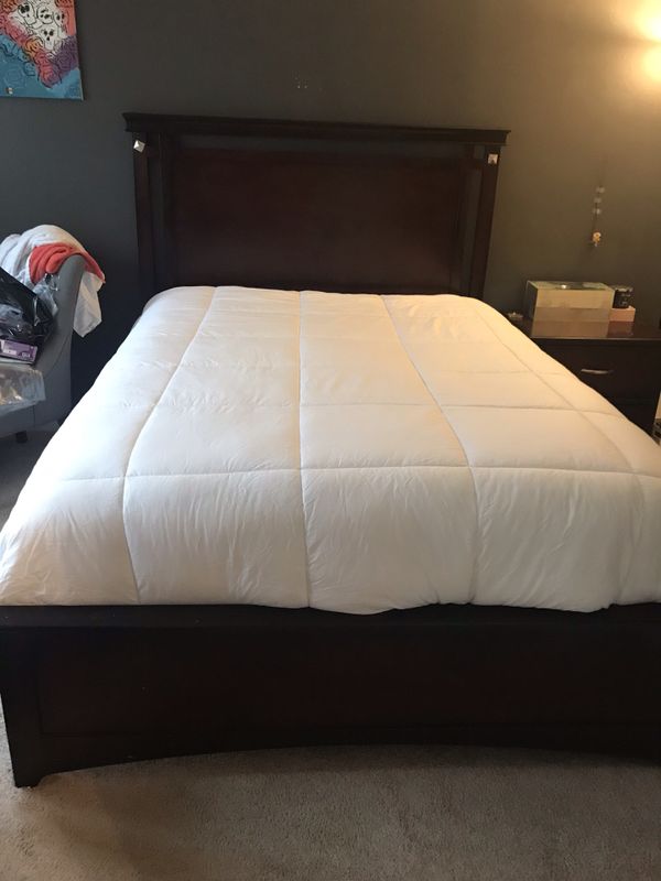 American Signature Queen Bed For In Herndon Va Offerup American Signature Queen Bed