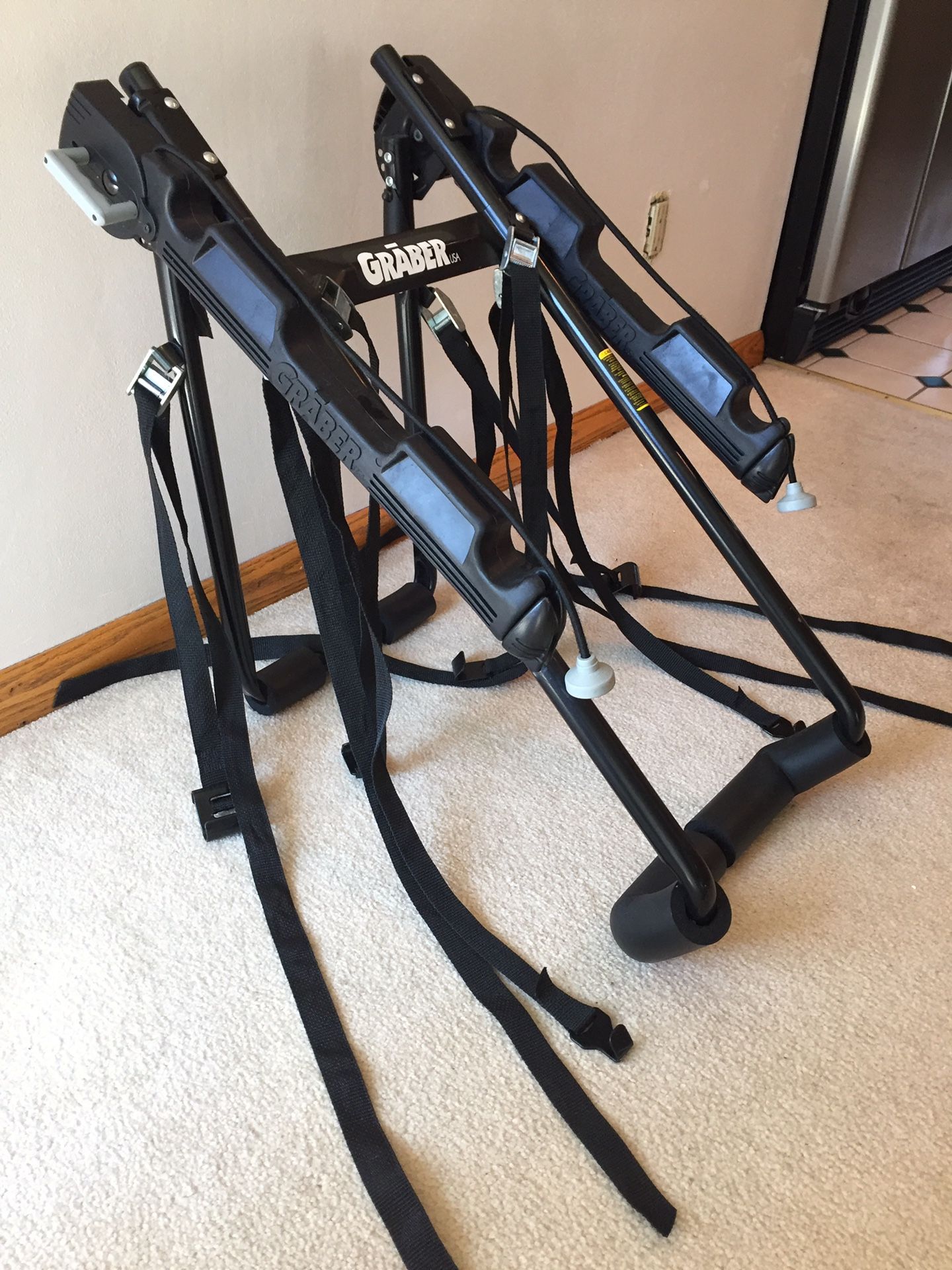 “The Mountaineer” Car Mounted 3 Bike Carrier Model #1059