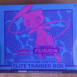 Fusion Strike Pokemon Center Elite Trainer Box (Exclusive)