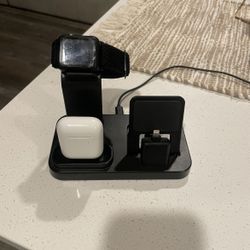 3-in-1 Charging dock for iPhone, Apple Watch, AirPods