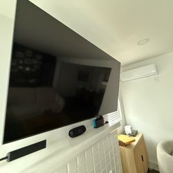 Samsung TV 65in Crystal UHD 4k  