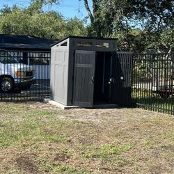 Suncast 6-ft x 5-ft Resin Shed Lean-to Resin Storage Shed