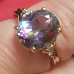 New 10kt Gold Oval Mystic Topaz Diamond Ring 6.5