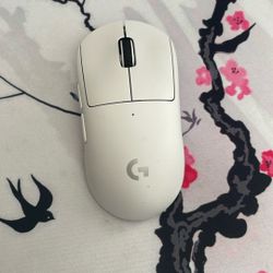 Logitech V2 Superlight 