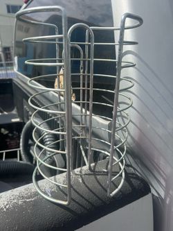 Paper towel holder