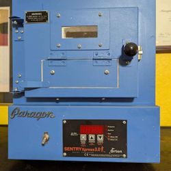 SC-2 Paragon
Kiln with extras