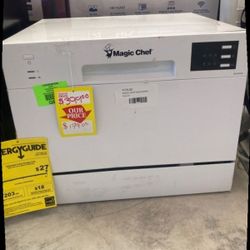 Magic Chef Dishwasher mcsd6w5