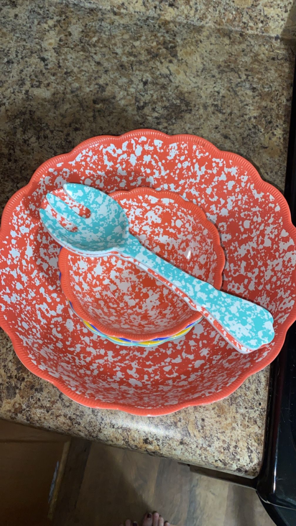 Pioneer Woman Cooking Channel Bowls & Utensils Set