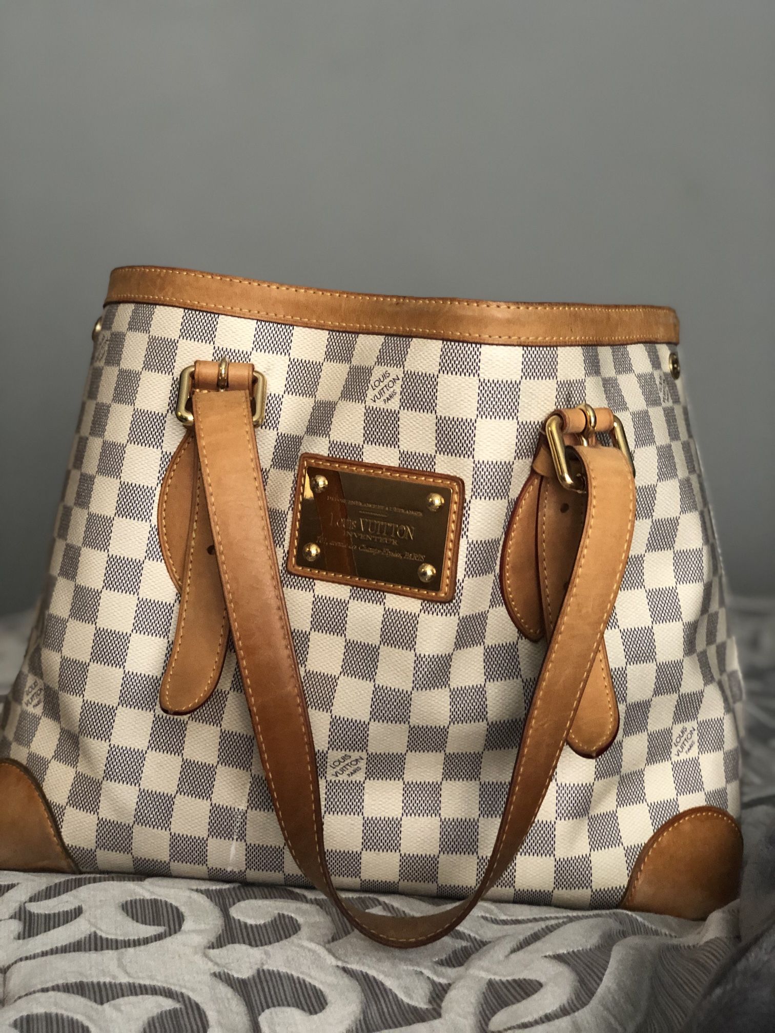 Louis Vuitton orange LV LOGO leather BRAND NEW shoulder bag BAG TOTE for  Sale in Columbus, OH - OfferUp