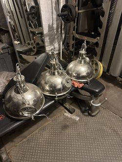 BATHROOM WALL LIGHTS AND KITCHEN LIGHTS