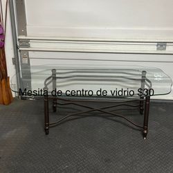 Mesas De Vidrio En Muy Buenas Condiciones