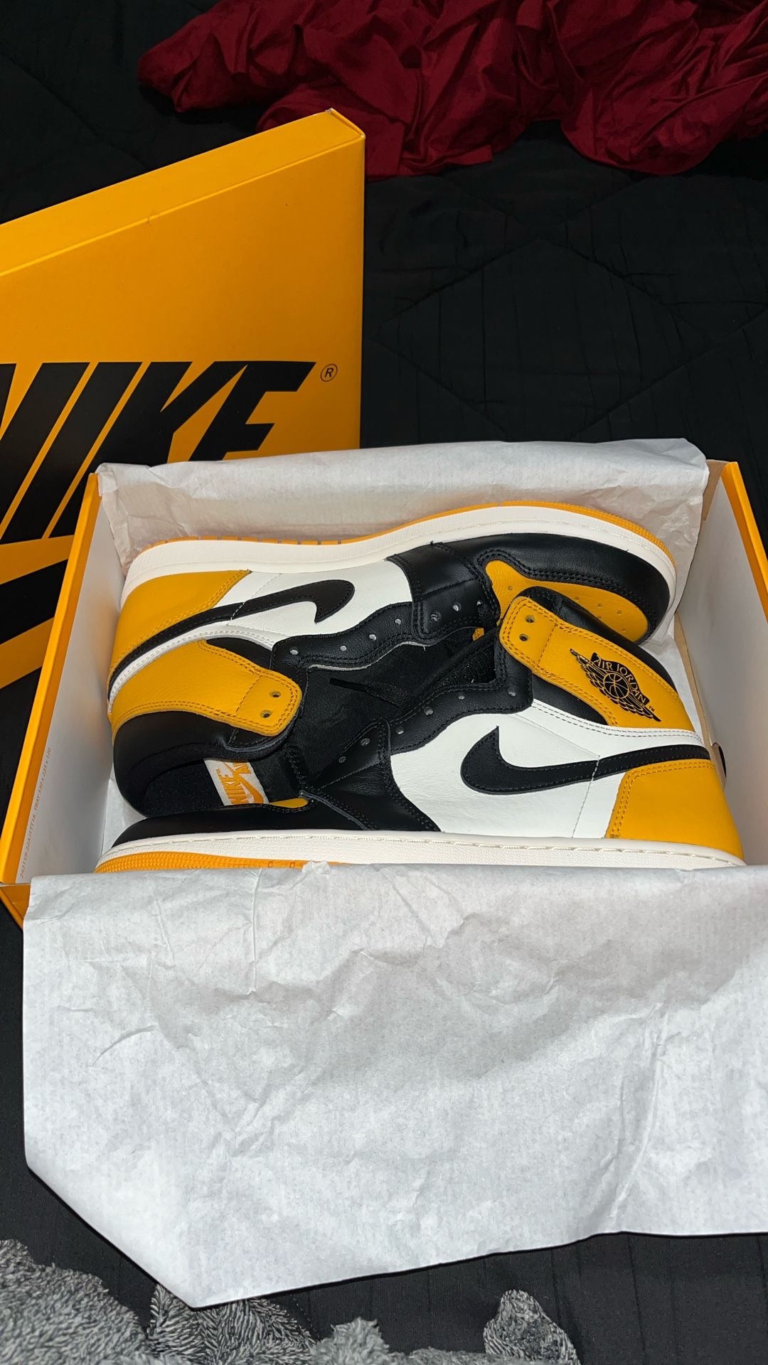 Jordan 1 Retro High OG Taxi Size 11
