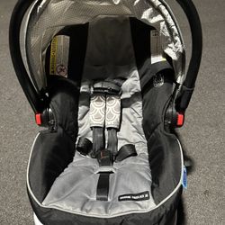 Graco Car Seat Snugride 30 without base.