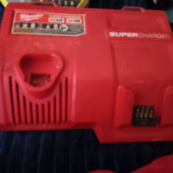 Milwaukee Super Charger