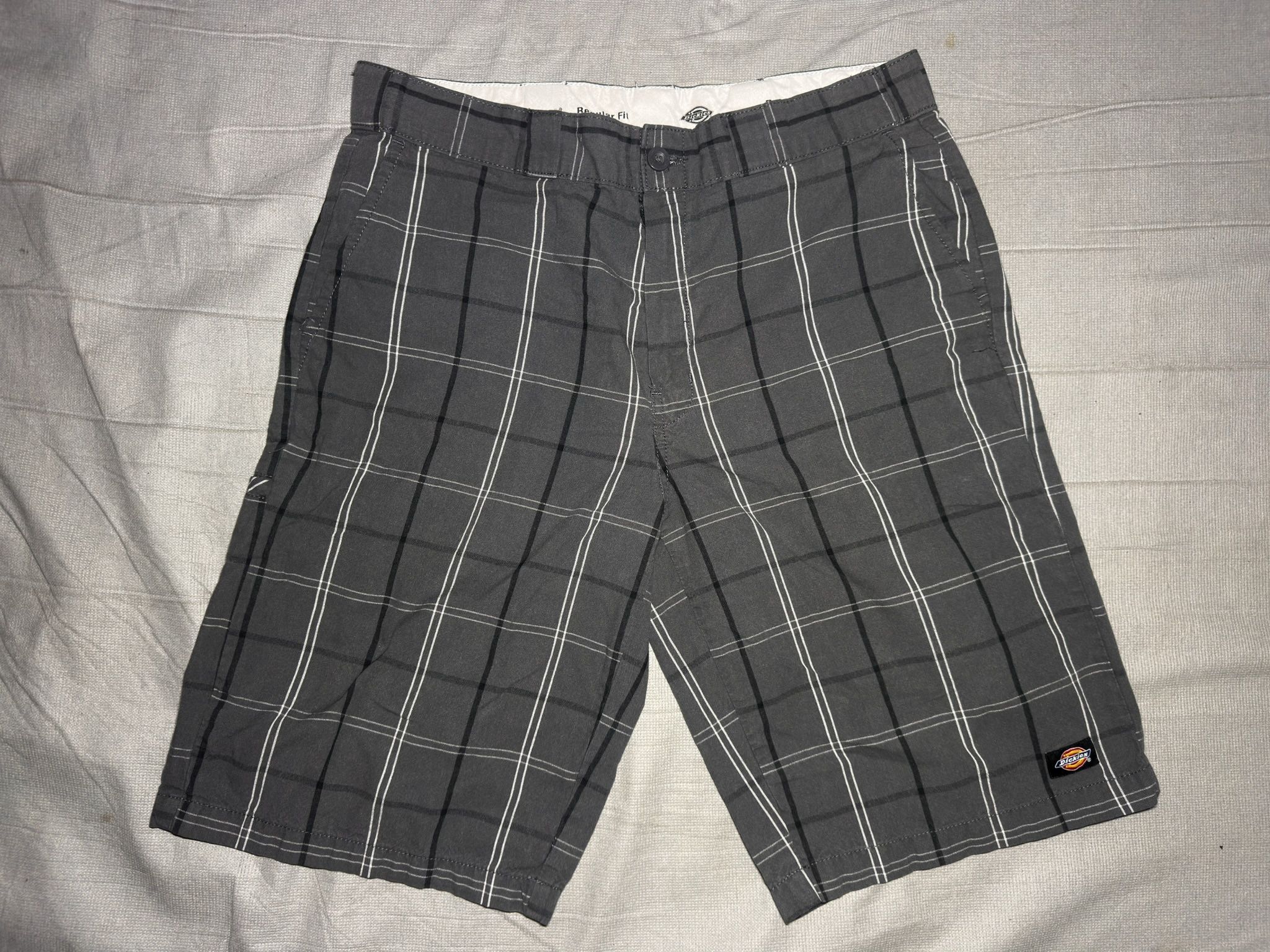Dickies Gray Shorts 34