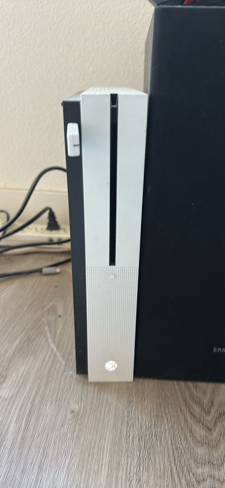 Xbox One Bundle