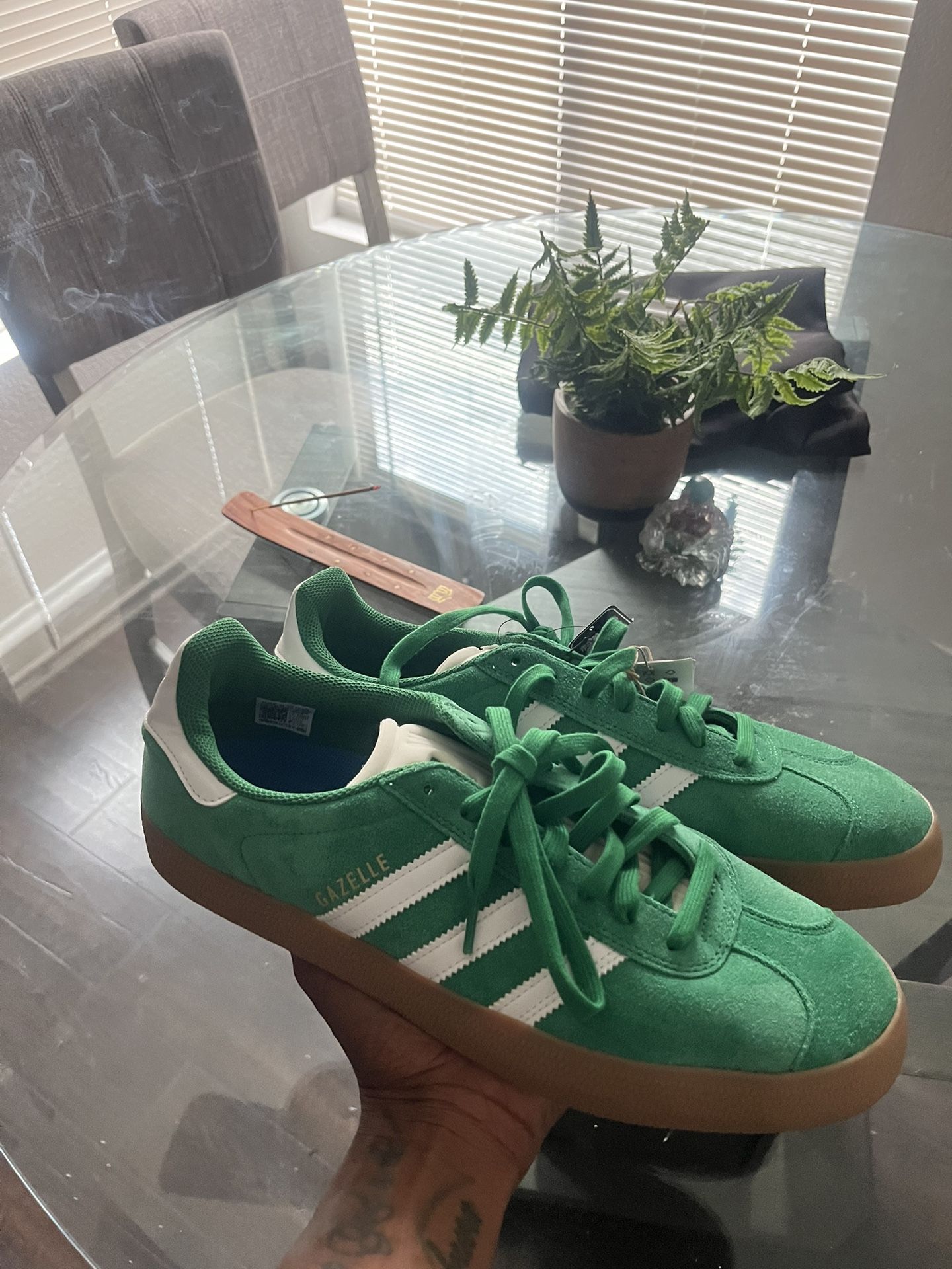 adidas gazelle size 12