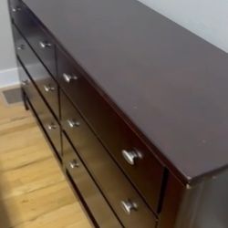 Dresser/night Stand Set