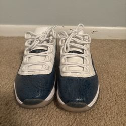Size 7 (GS) Jordan 11 Retro 2019 Low Navy Snakeskin