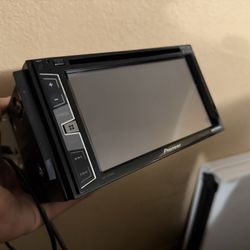 Pioneer AVH-X391BHS Double Din Stereo 