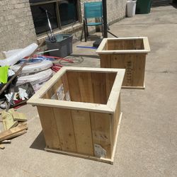 Plant Pot   Price Only Labor 