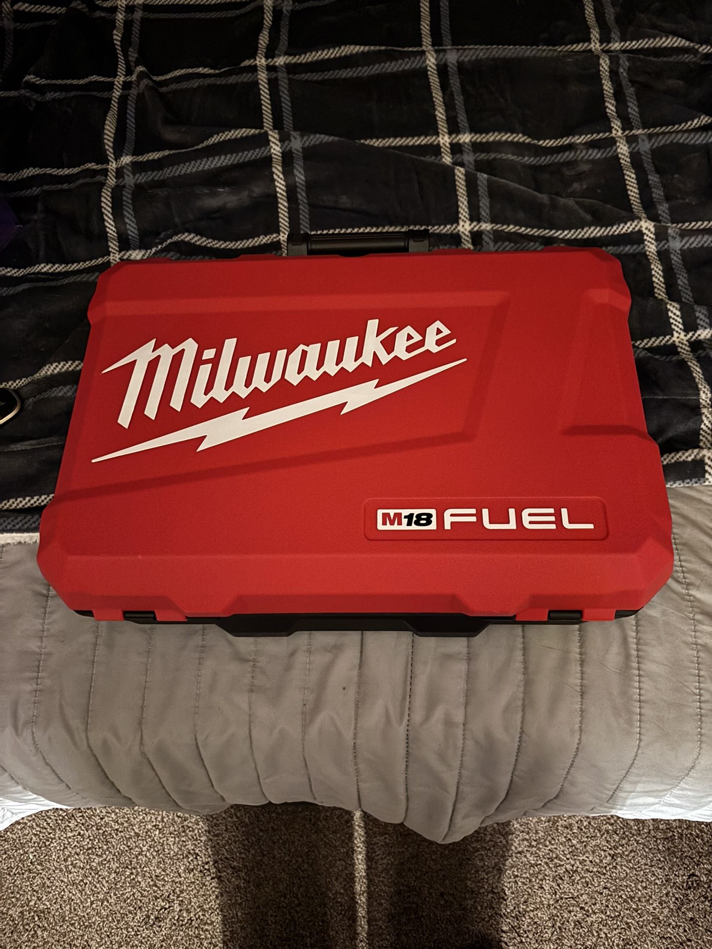 Fuel Milwaukee drill set with 5.0 batteries
