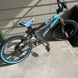 Girls Bike 