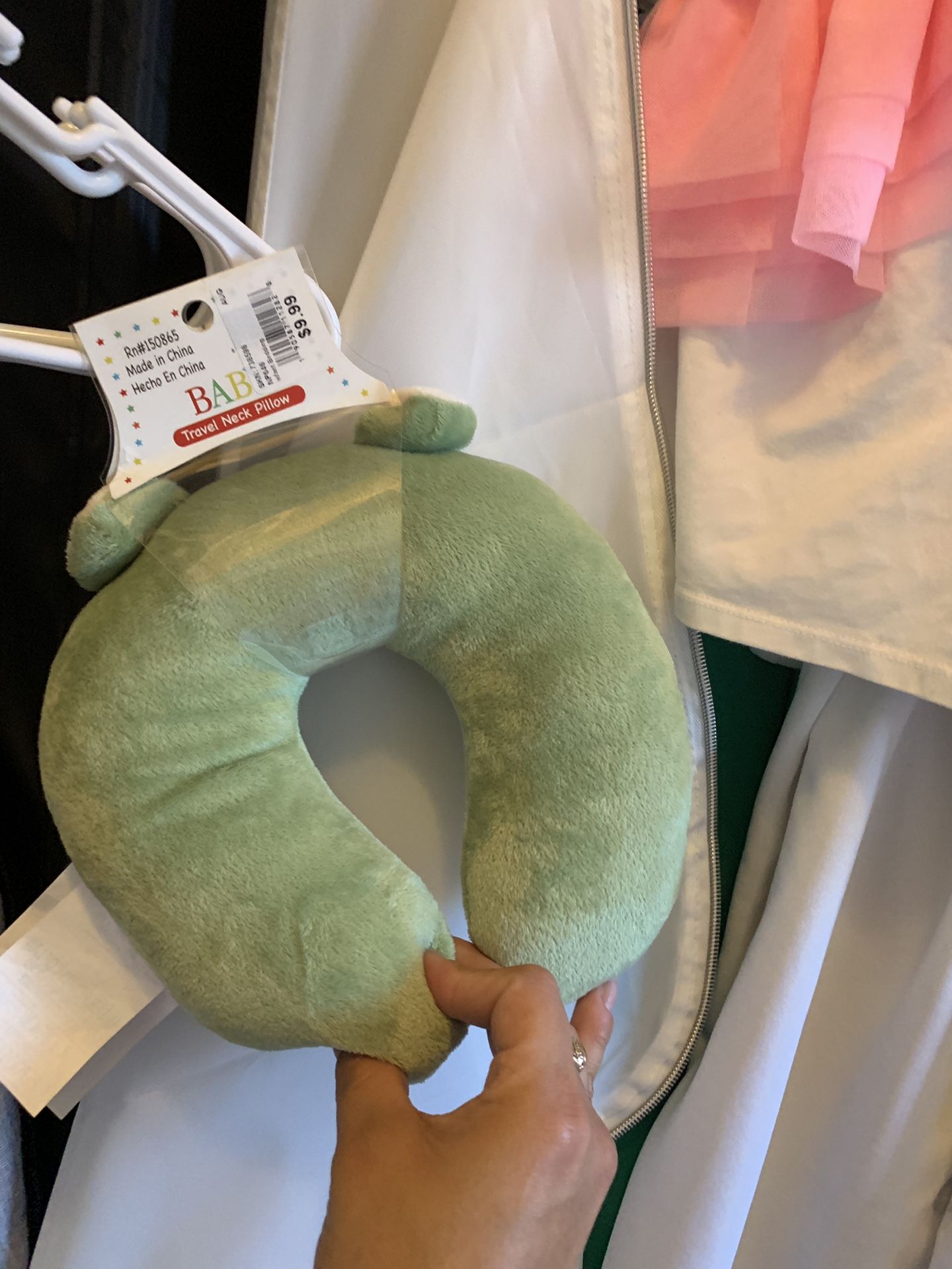 Baby travel neck pillow