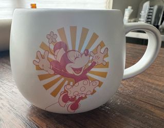 Disney Mickey and Minnie Mouse Retro Sunburst Stoneware Mug.