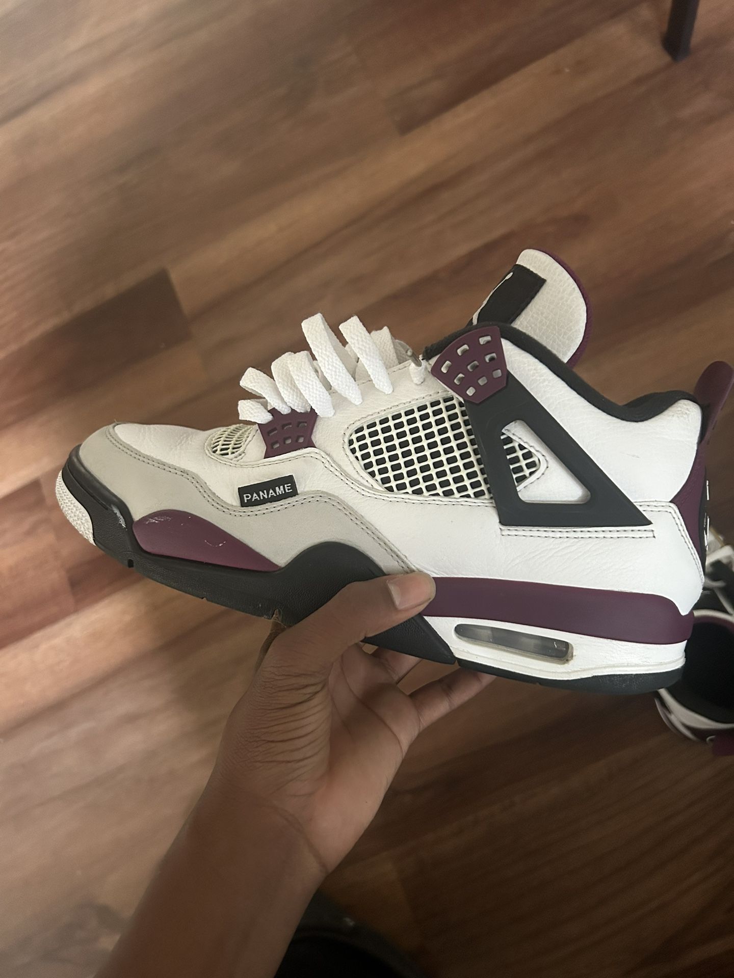 psg jordan 4s size 9.5 men - check desc