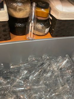 Empty 8oz  bottles with top