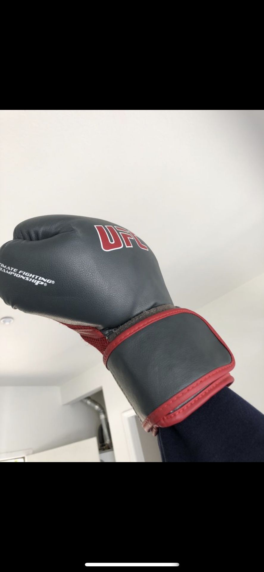 gloves 14 ounces