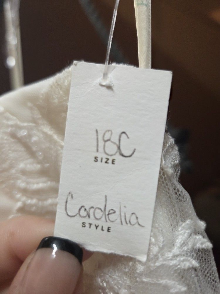 Size 18c Cordelia