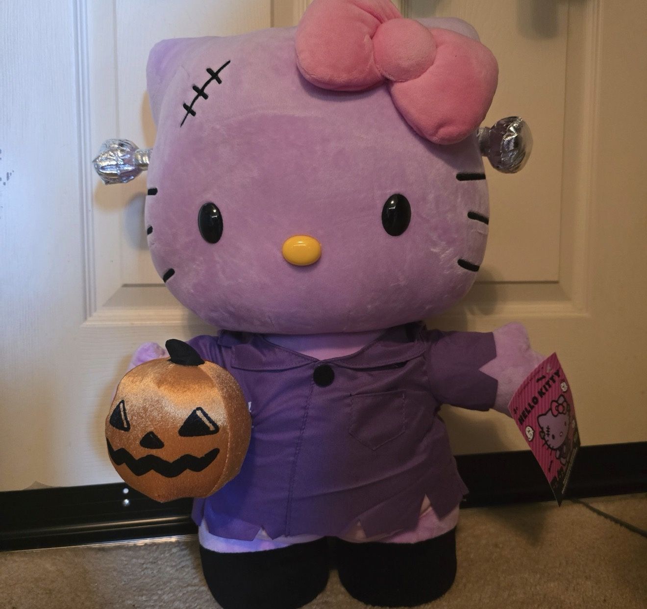 Hello Kitty Greeter