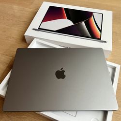 2022 1TB SSD 32GB M1 Pro Chip 14” MacBook Pro 16-Core GPU Touch ID XDR Liquid Retina Display AppleCare Plus+ 2023 to 2025