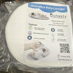 NEW/UNOPENED Dunasty Anti Reflux Baby Wedge In White