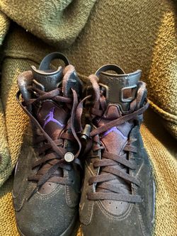 Air Jordan 6 Black Purple Sneakers