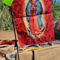 Virgin Mary Front Yard Flag