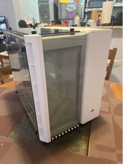 Corsair Crystal Series 280X Tempered Glass Micro-ATX Case