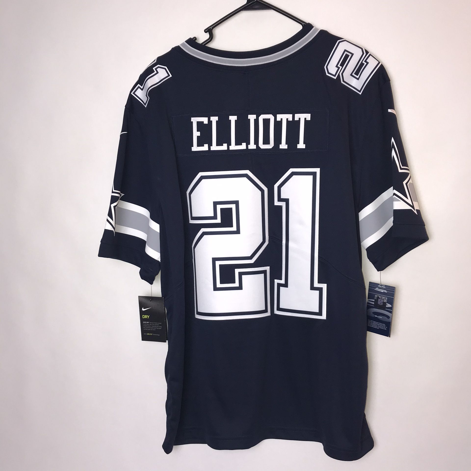 Ezekiel Elliott Cowboys On Field Jersey XL Brand New w tags $150 retail