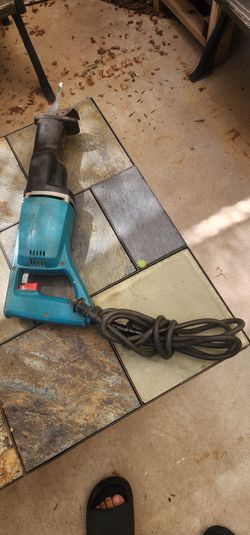 Makita Reciprocating Saw Used