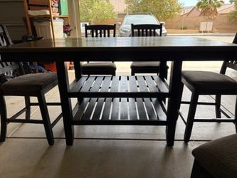 Black Counter Height Dining Table with Chairs
