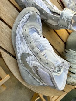 Wrestling shoes size 3