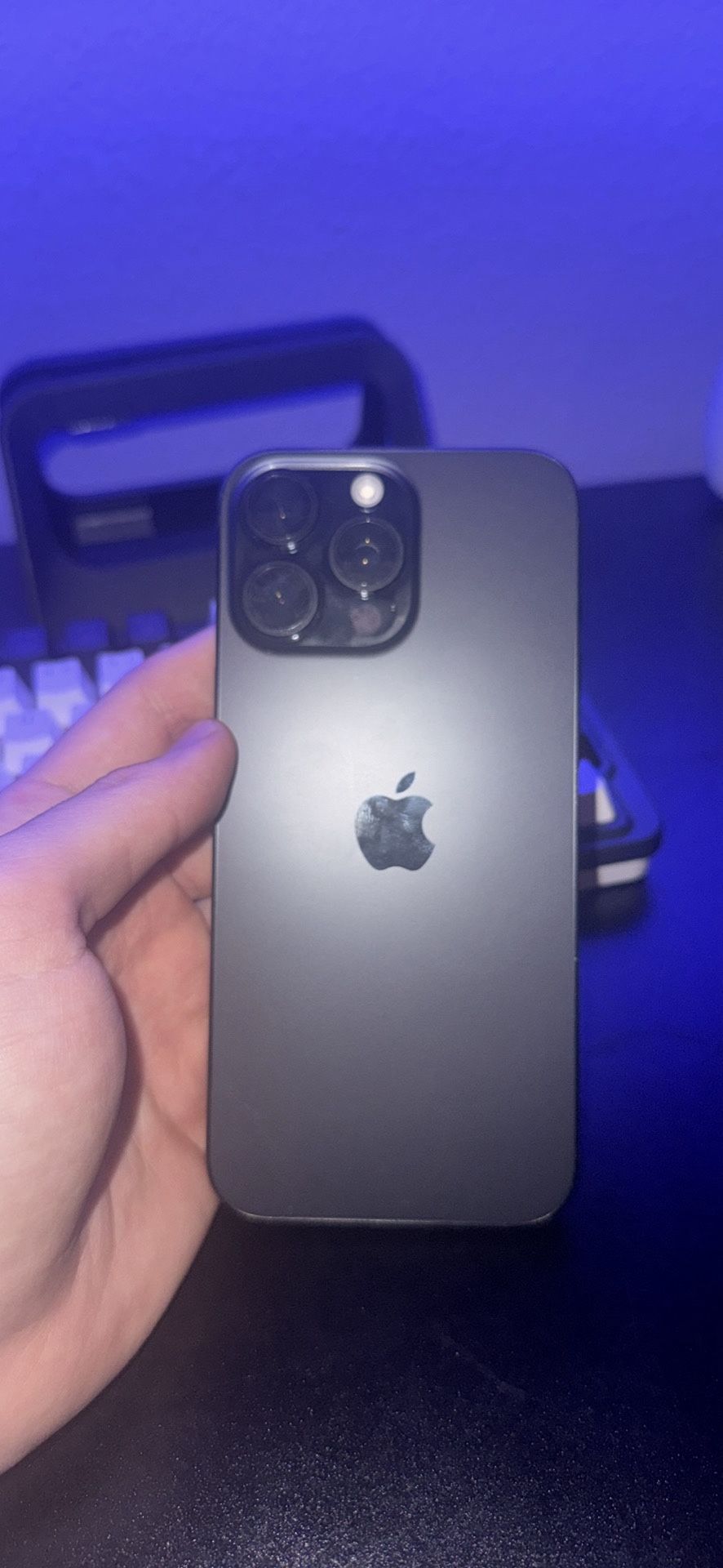 iPhone 16 Pro Max - 256 Gb - Fully Unlocked 