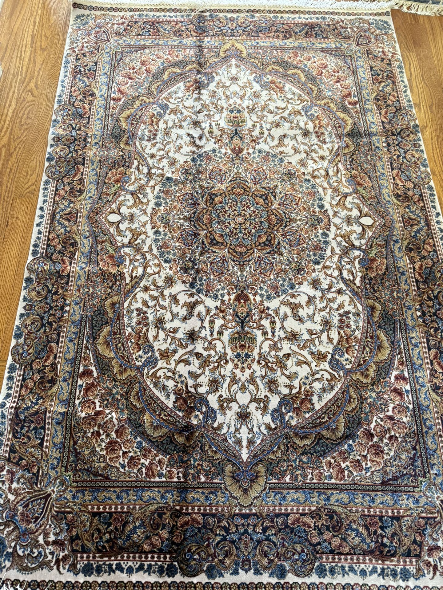 3’.9” X 5’.9” Very fine Bamboo Silk rug from Turkey