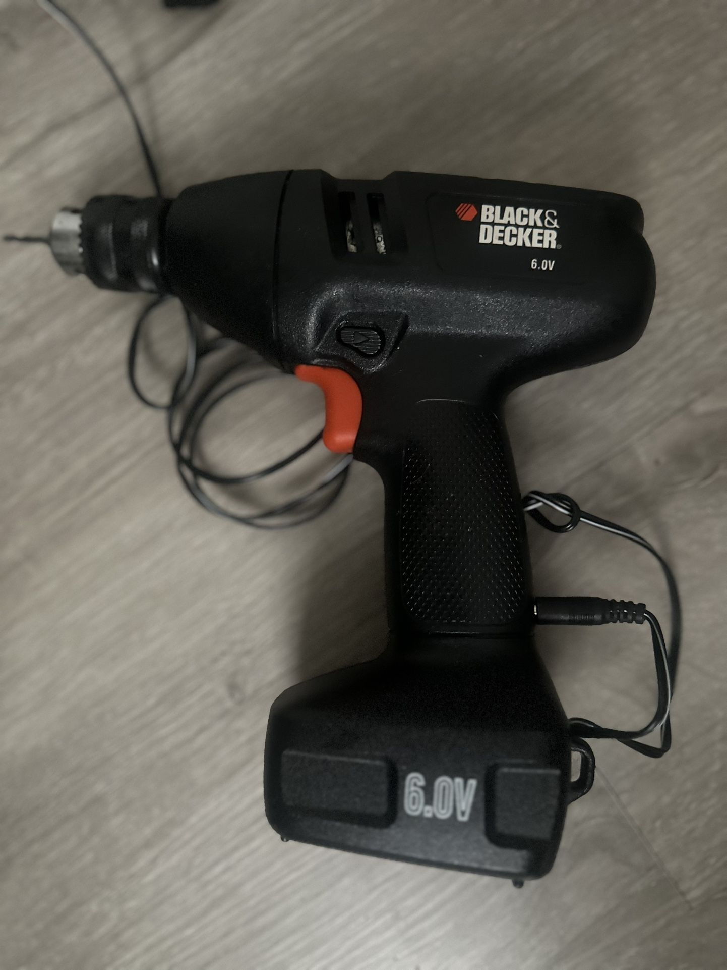 Black & Decker 6.0 V Drill